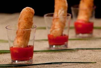 Top Plastic Shot Glasses for Various Hospitality Needs